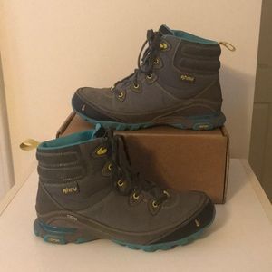 Ahnu hiking boots